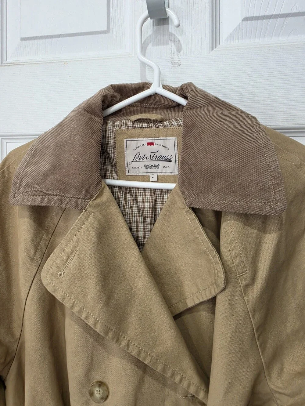 Levi Strauss & Co. Bree Classic Long Trench Coat Size Medium NWT